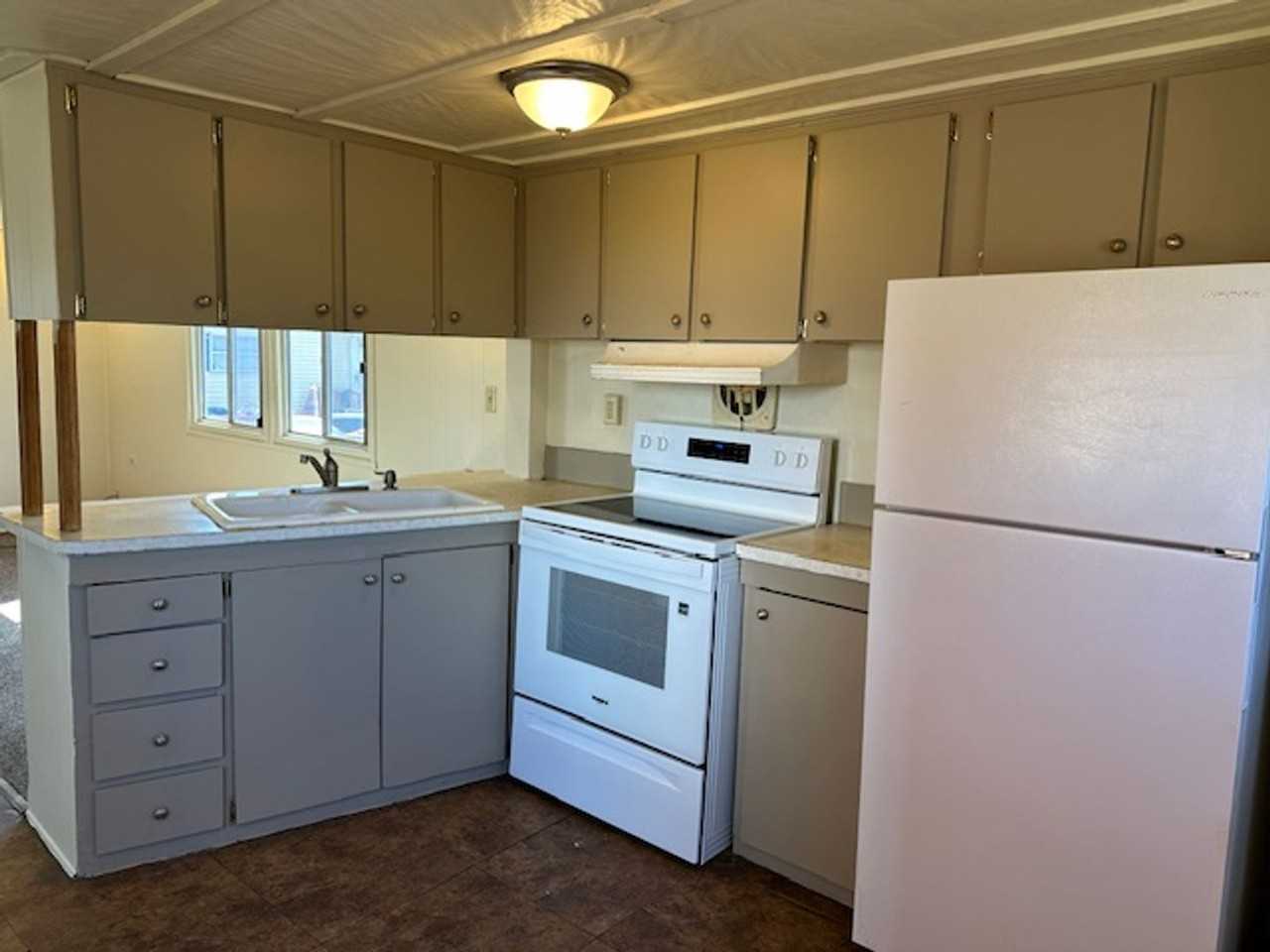 2729 Herr St #2729 - Photo 5 of 8