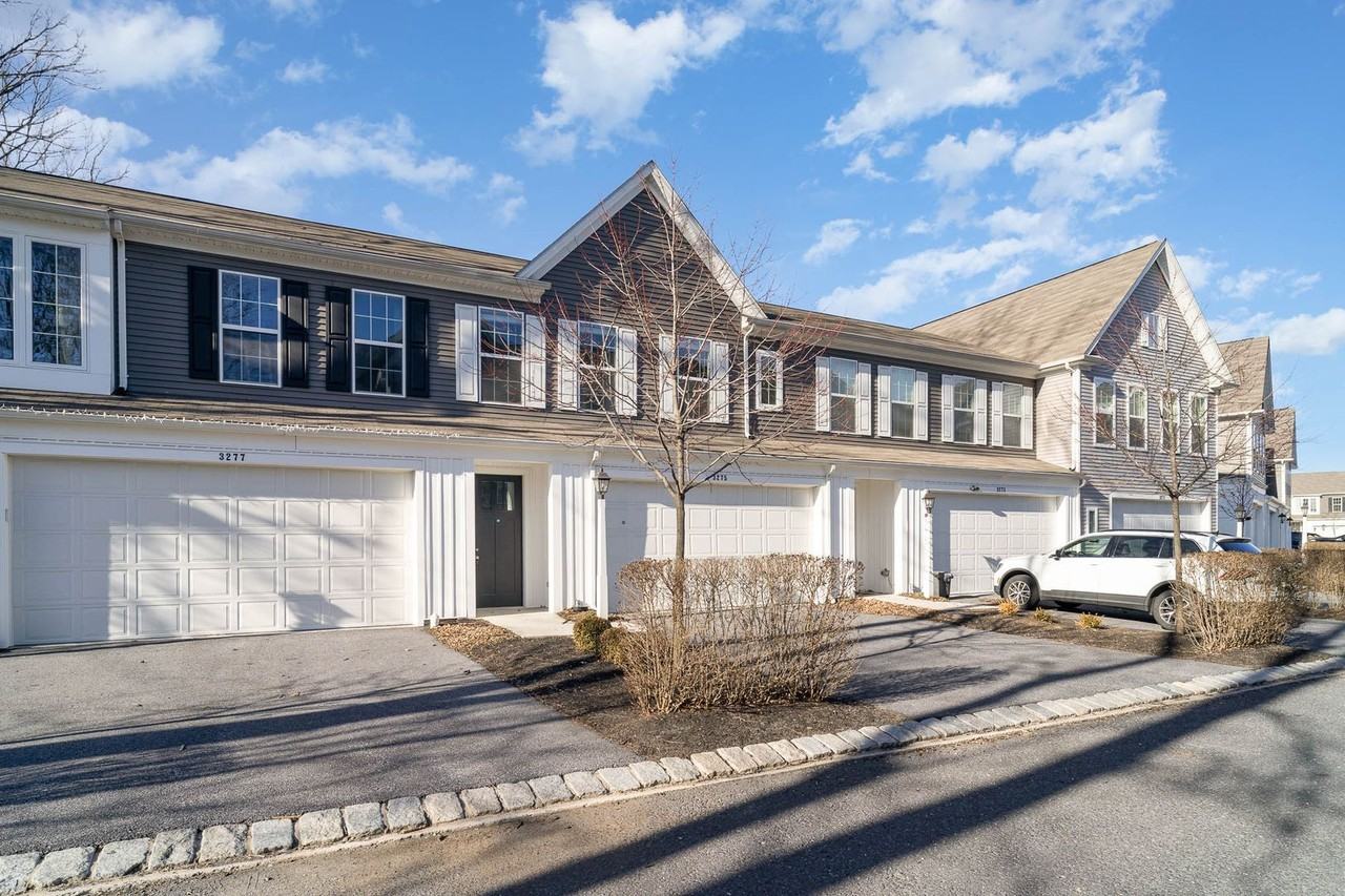 3275 Katie Way - Photo 4 of 25