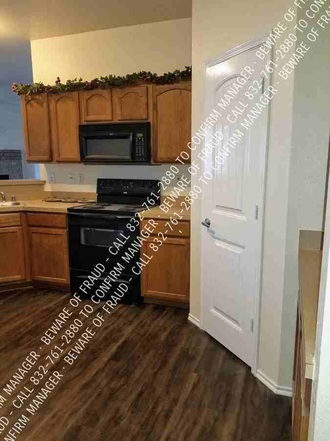 2816 Blue Heron Dr - Photo 7 of 17