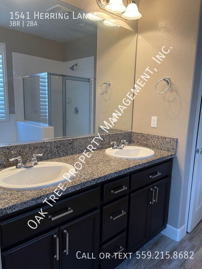 1541 Herring Ln - Photo 7 of 18