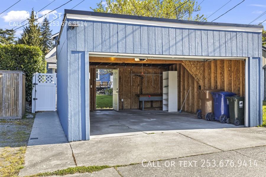 1018 N M St - Photo 2 of 19