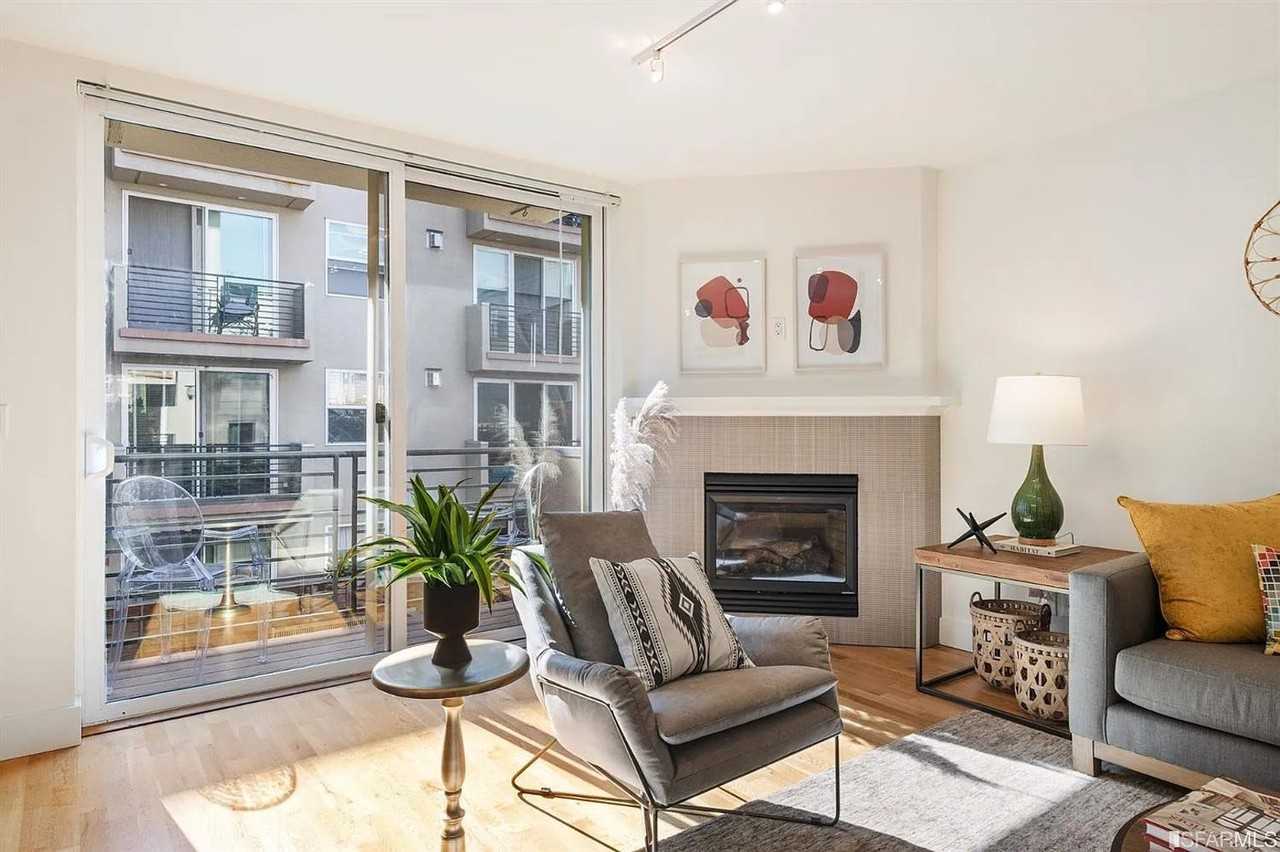 1277 Howard St #3 - Photo 7 of 24