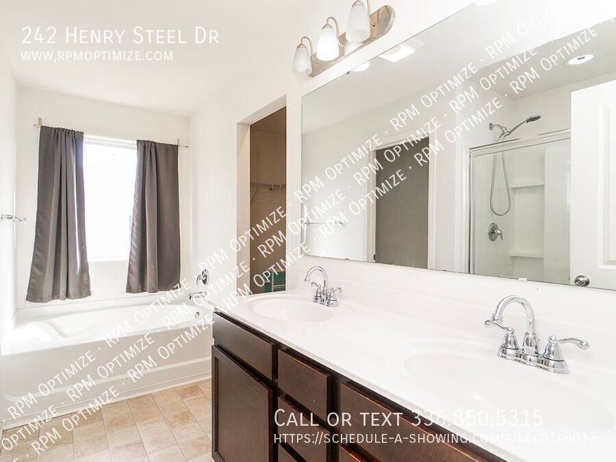 242 Henry Steel Dr - Photo 5 of 43