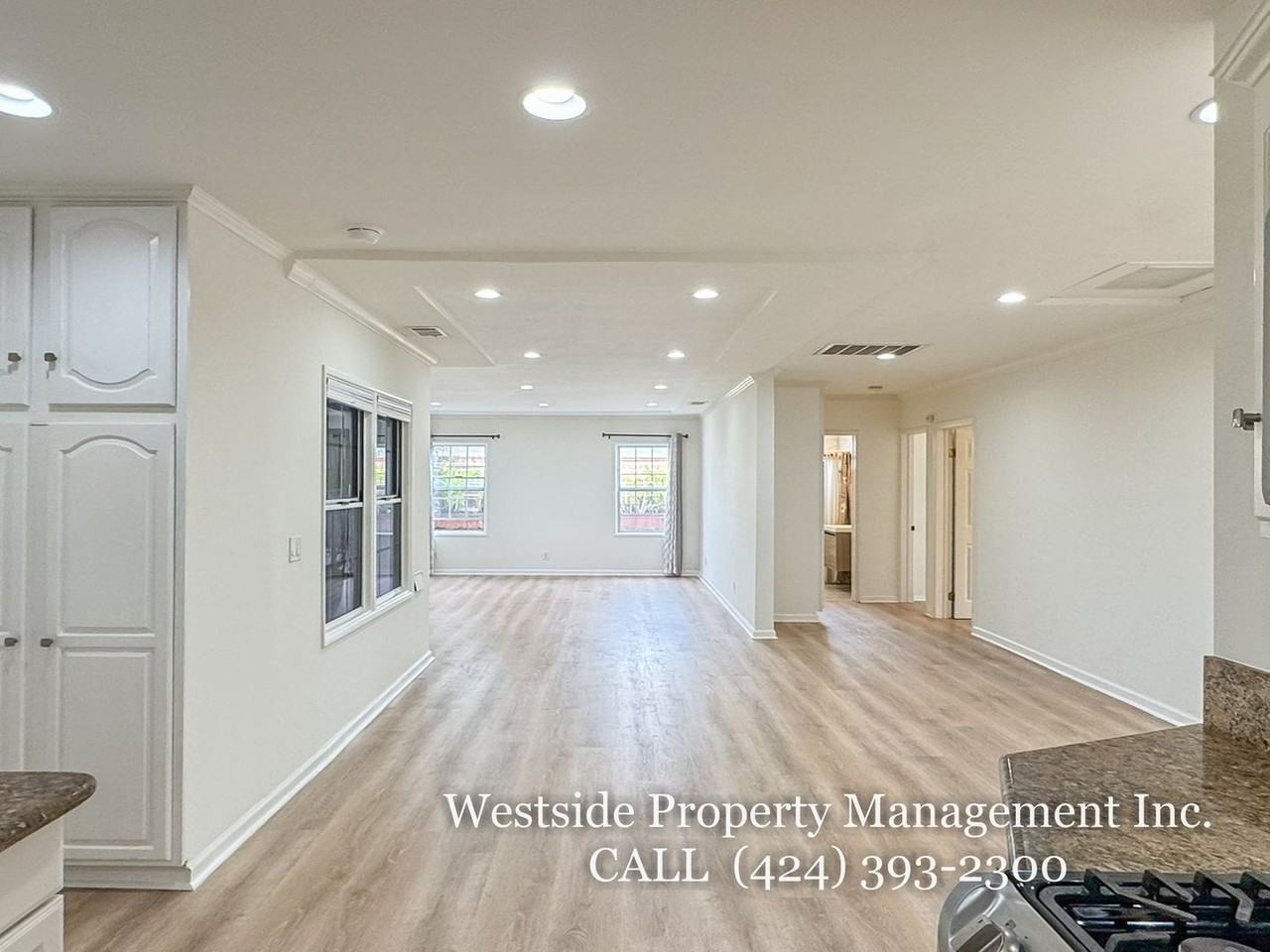 8120 Glider Ave - Photo 7 of 41