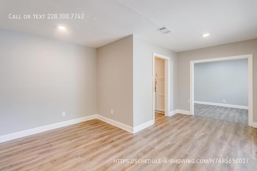 16201 Cervantes Ct - Photo 2 of 21