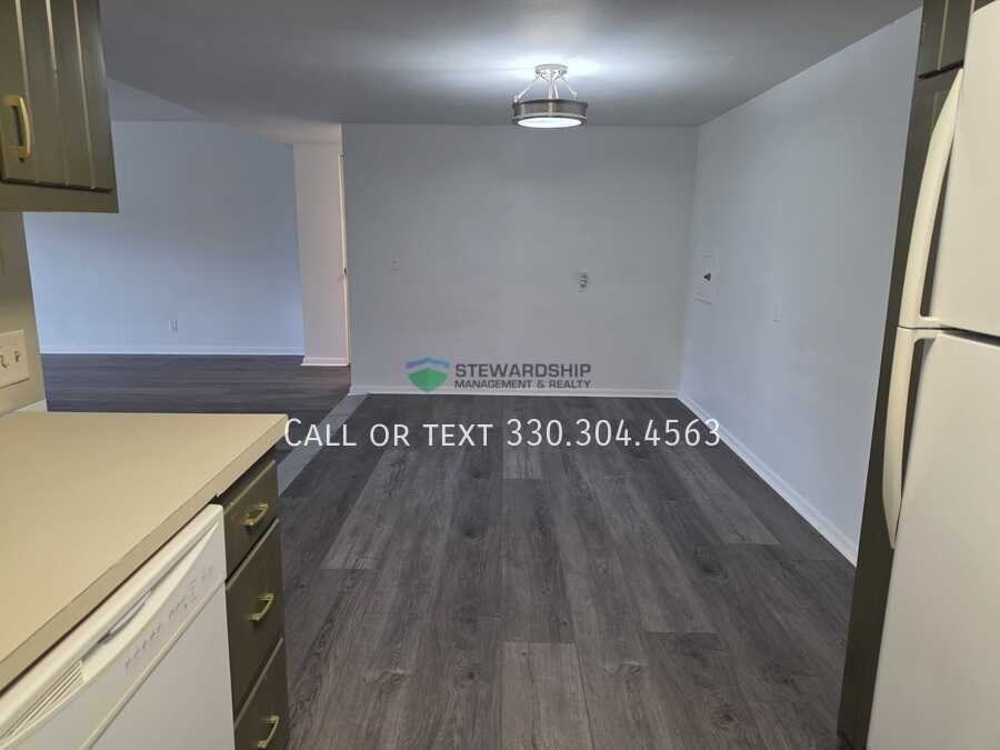 3939 Market Ave N #1C - Photo 3 of 27