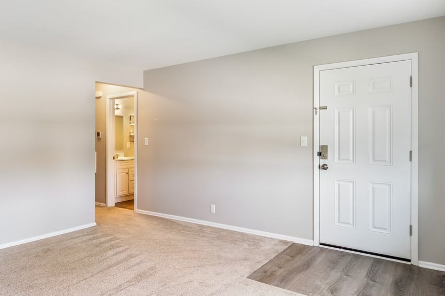 7215 Euston St #2 - Photo 3 of 10