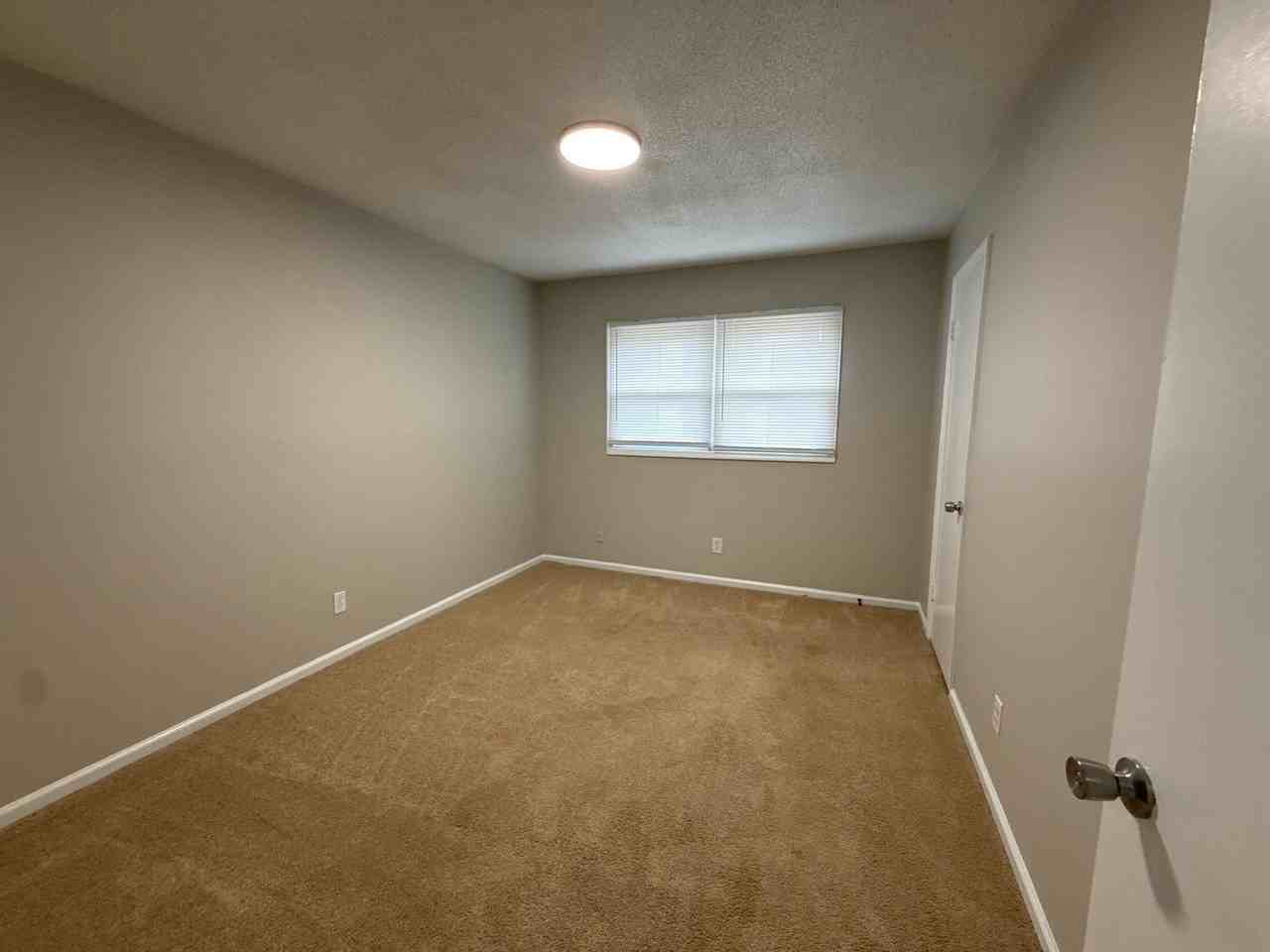 723 Old Liberty Rd #G - Photo 5 of 12