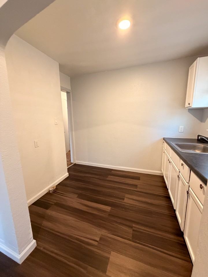 20091 Barlow St #1 - Photo 4 of 13