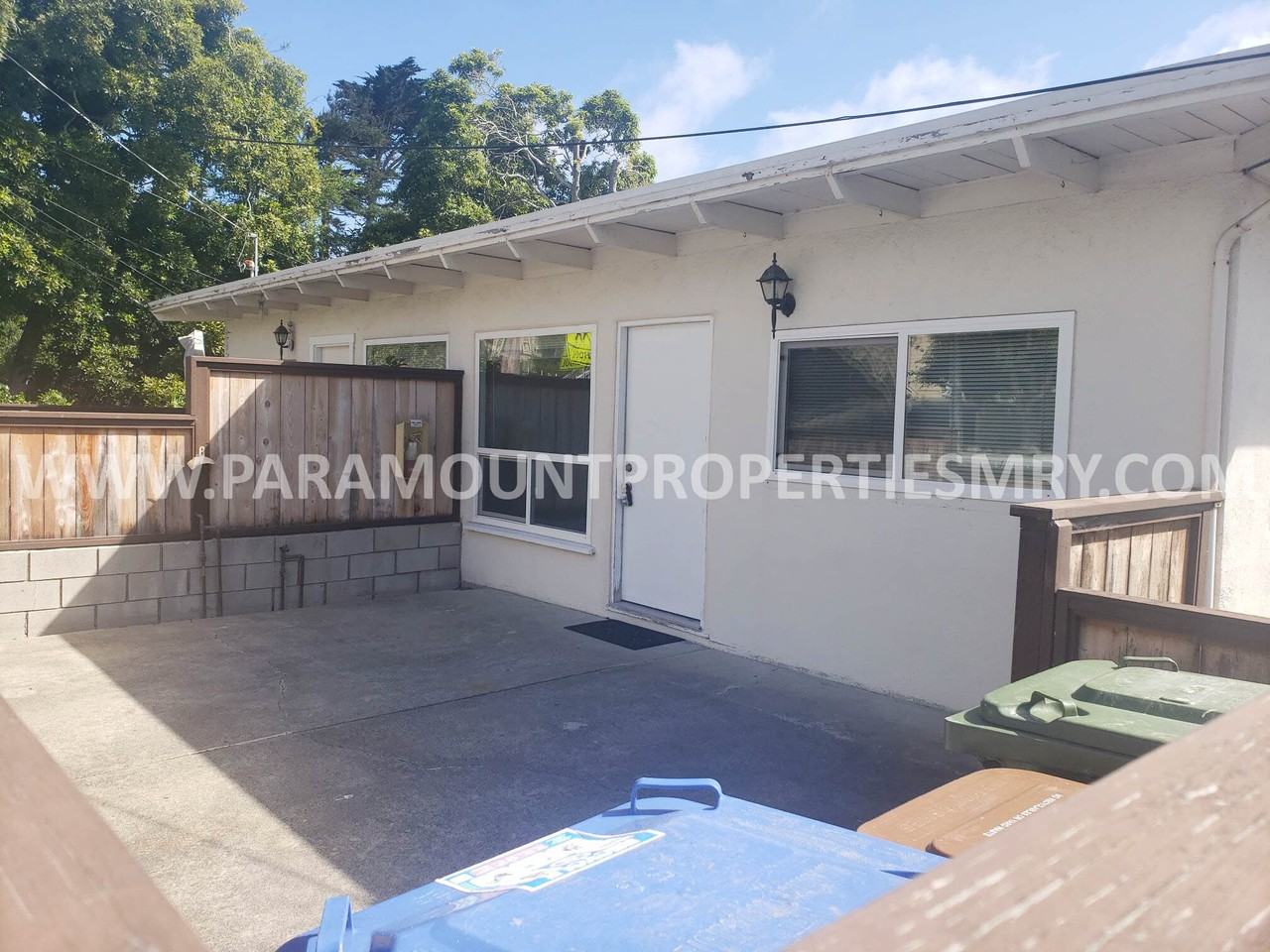 Laine/Hawthorne St: 542-558 - Photo 2 of 8