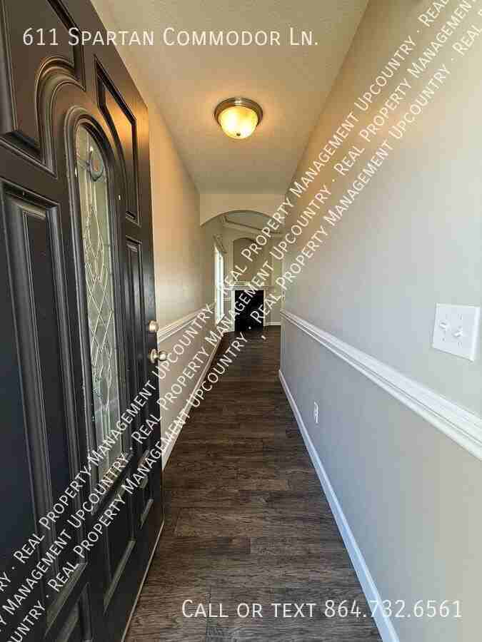 611 Spartan Commodor Ln - Photo 2 of 21