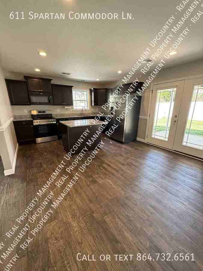 611 Spartan Commodor Ln - Photo 5 of 21