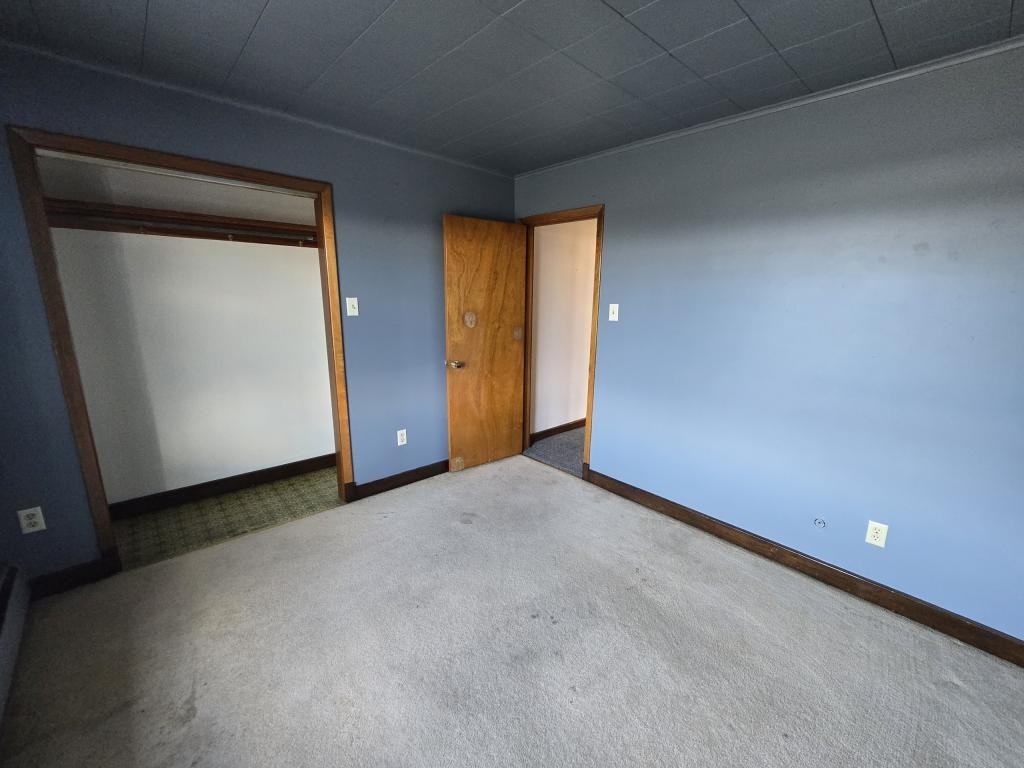 825 Oliver St #1 - Photo 3 of 7