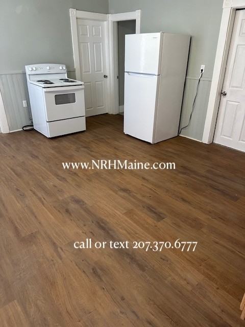 71 Broad St - Photo 3 of 18