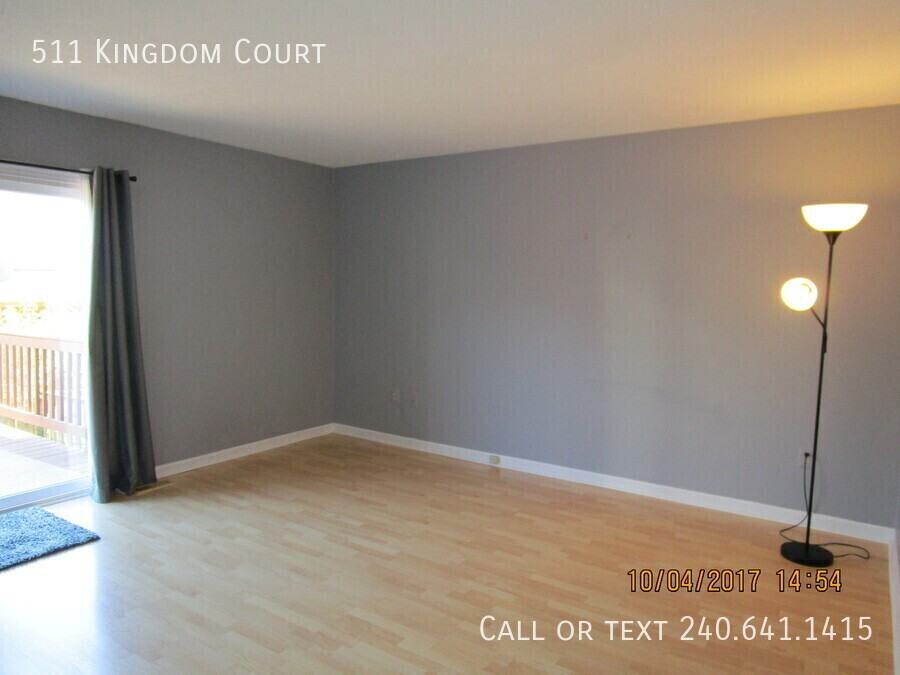 511 Kingdom Ct - Photo 3 of 19