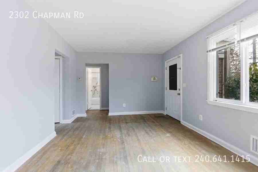 2302 Chapman Rd - Photo 2 of 25