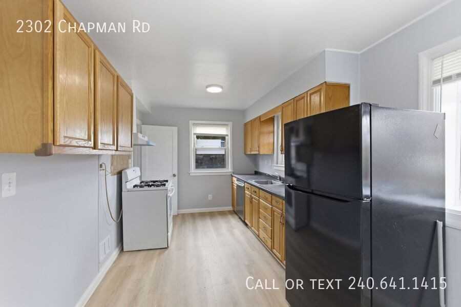 2302 Chapman Rd - Photo 6 of 25