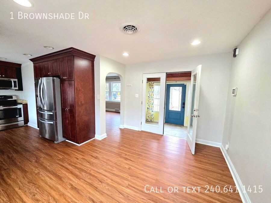 1 Brownshade Dr - Photo 6 of 24