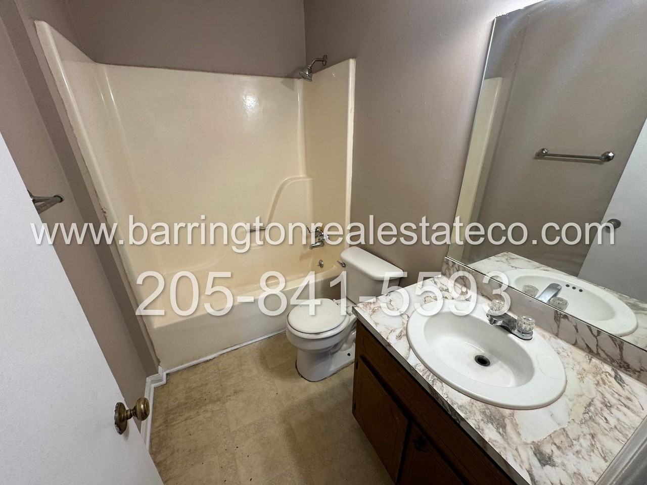 1415 Virginia St #C - Photo 5 of 5