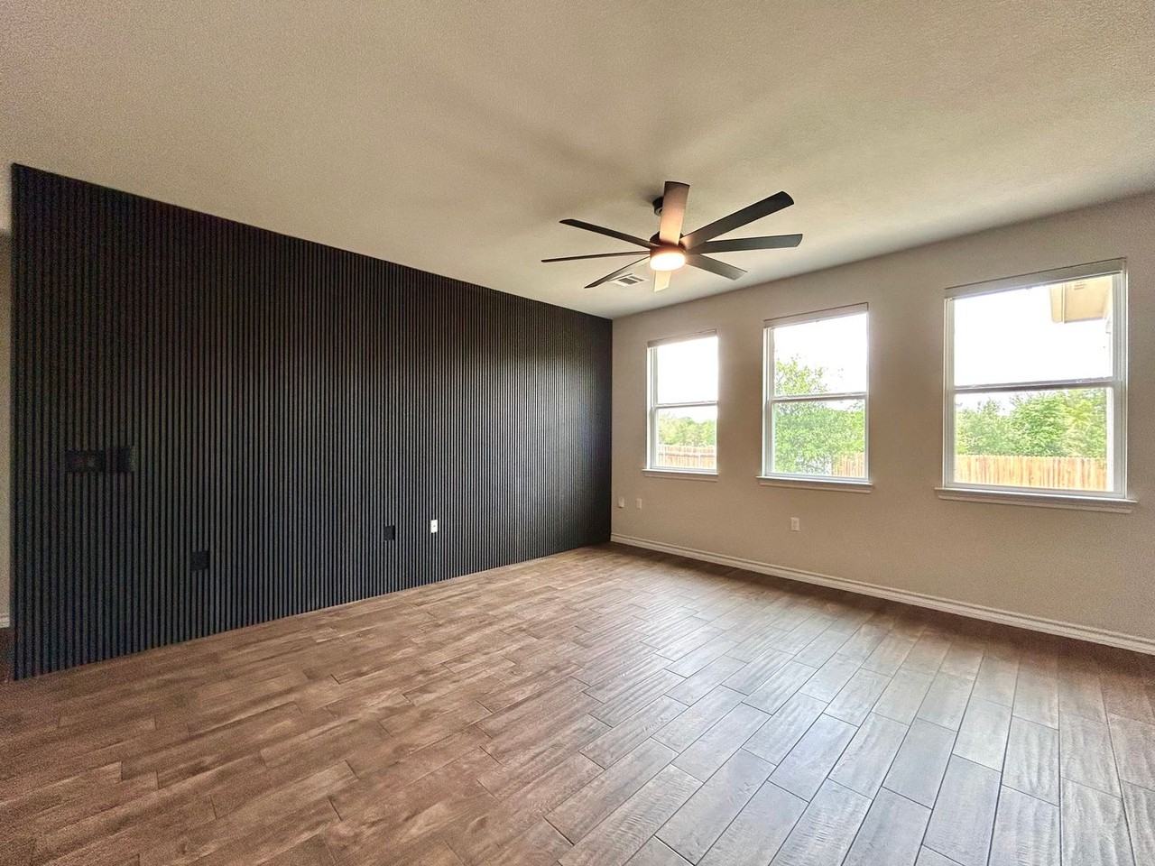 12012 Saddle Rock Dr - Photo 7 of 28