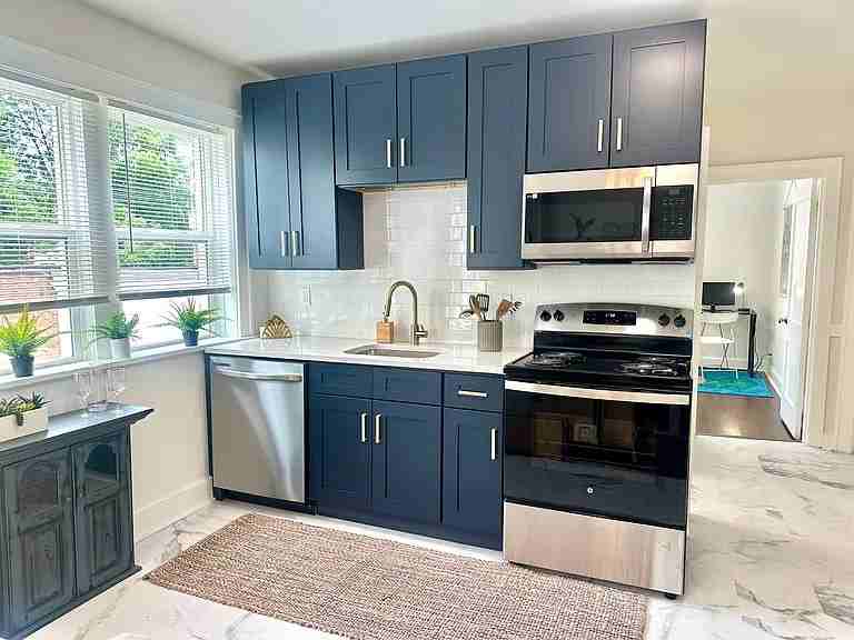 5345 Quincy St #C - Photo 3 of 10