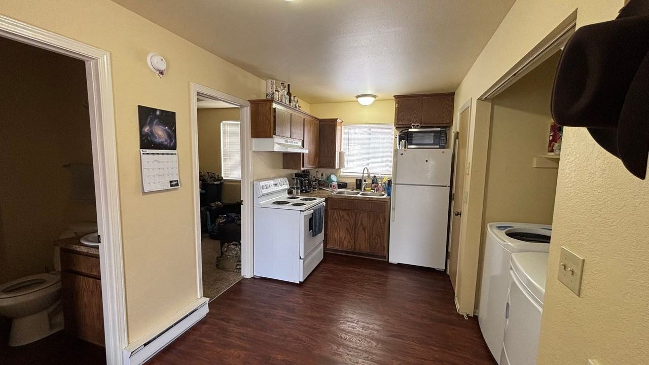 Forest Edge Rd #C - Photo 6 of 6