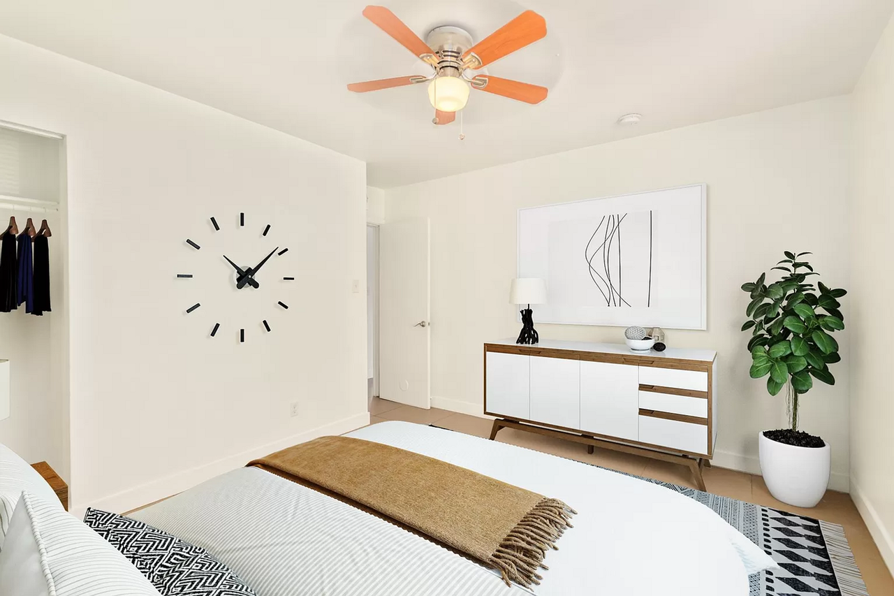 1233 E Thomas Rd #22 - Photo 2 of 50