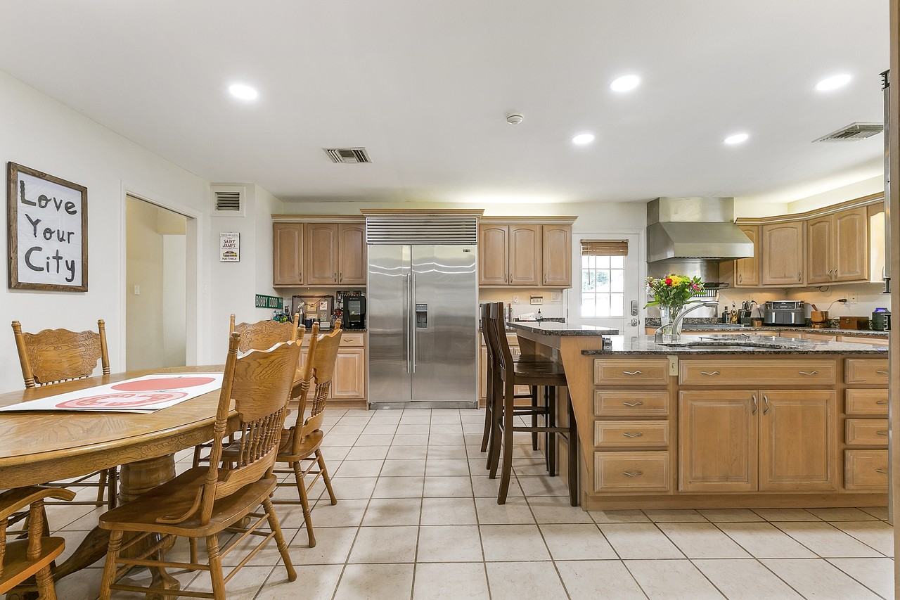 849 Rosa Avenue - Photo 4 of 30