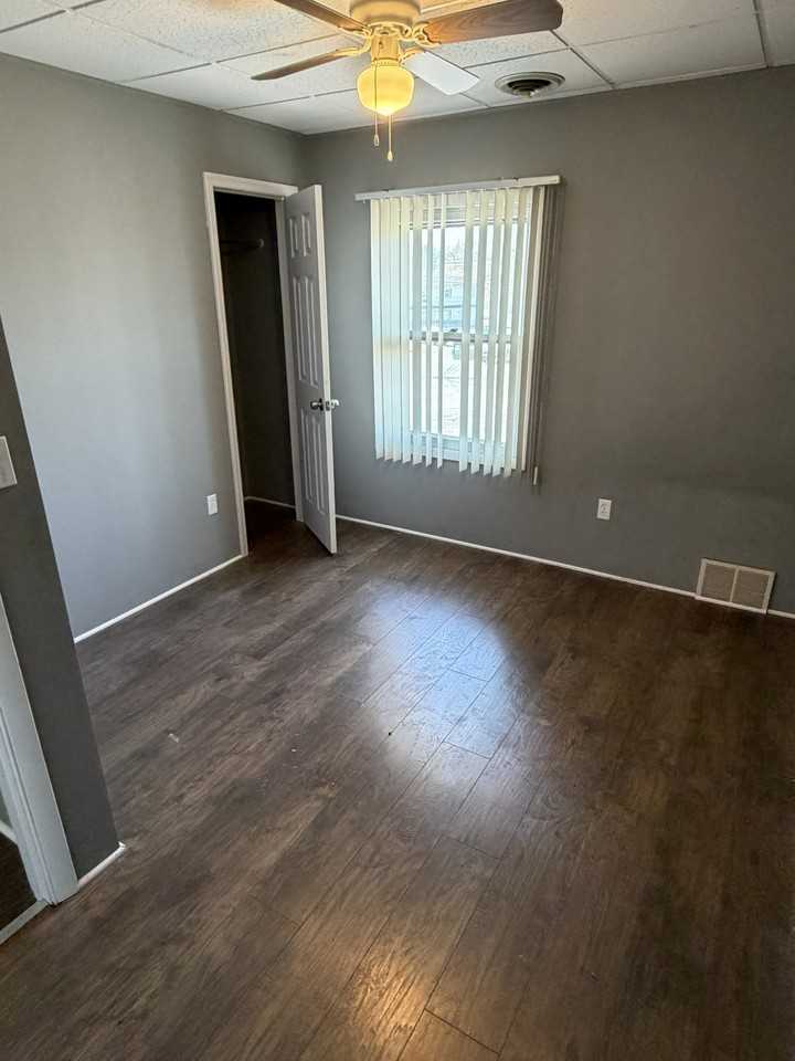 5301 Jonestown Road - Photo 2 of 7