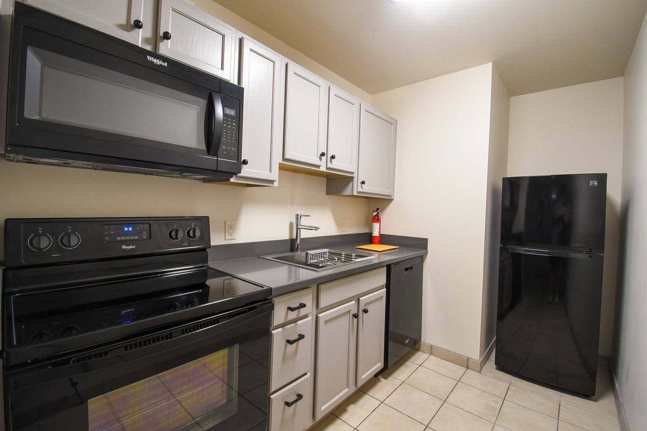 3107 Orris Lane - Photo 4 of 12