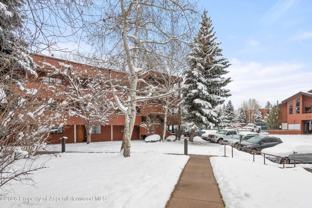 1317 Vine St - Photo 1 of 1