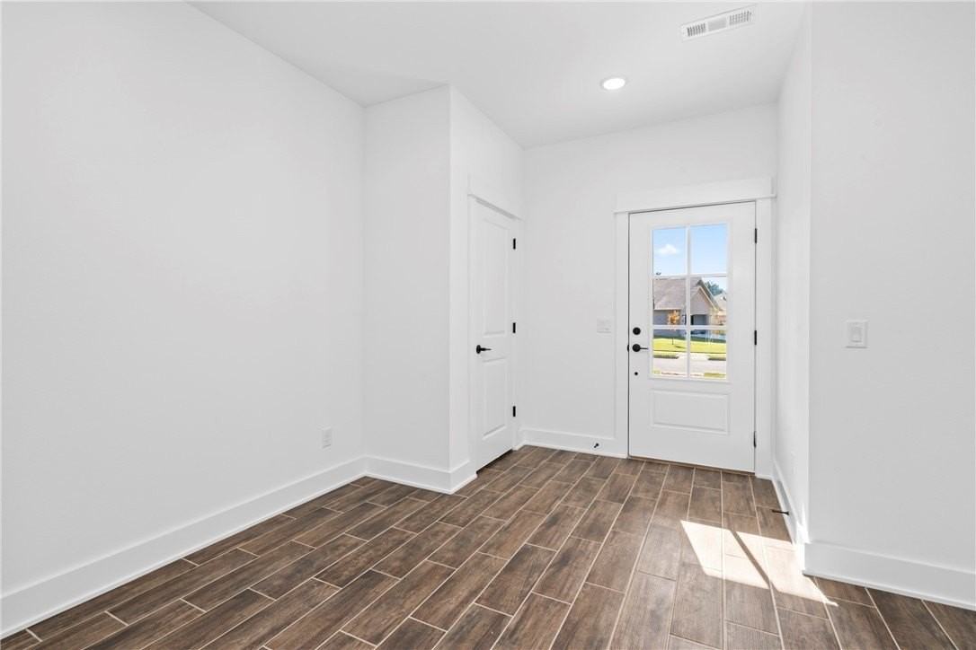 64 W Gilpin St - Photo 3 of 27