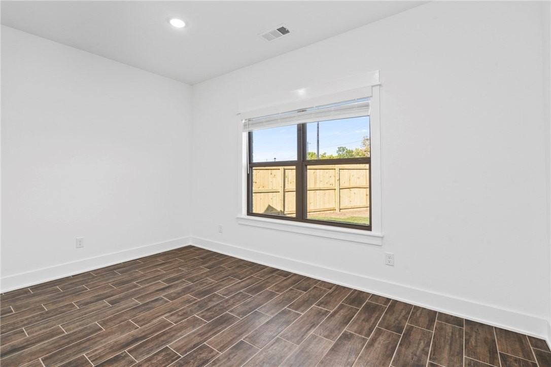 64 W Gilpin St - Photo 7 of 27