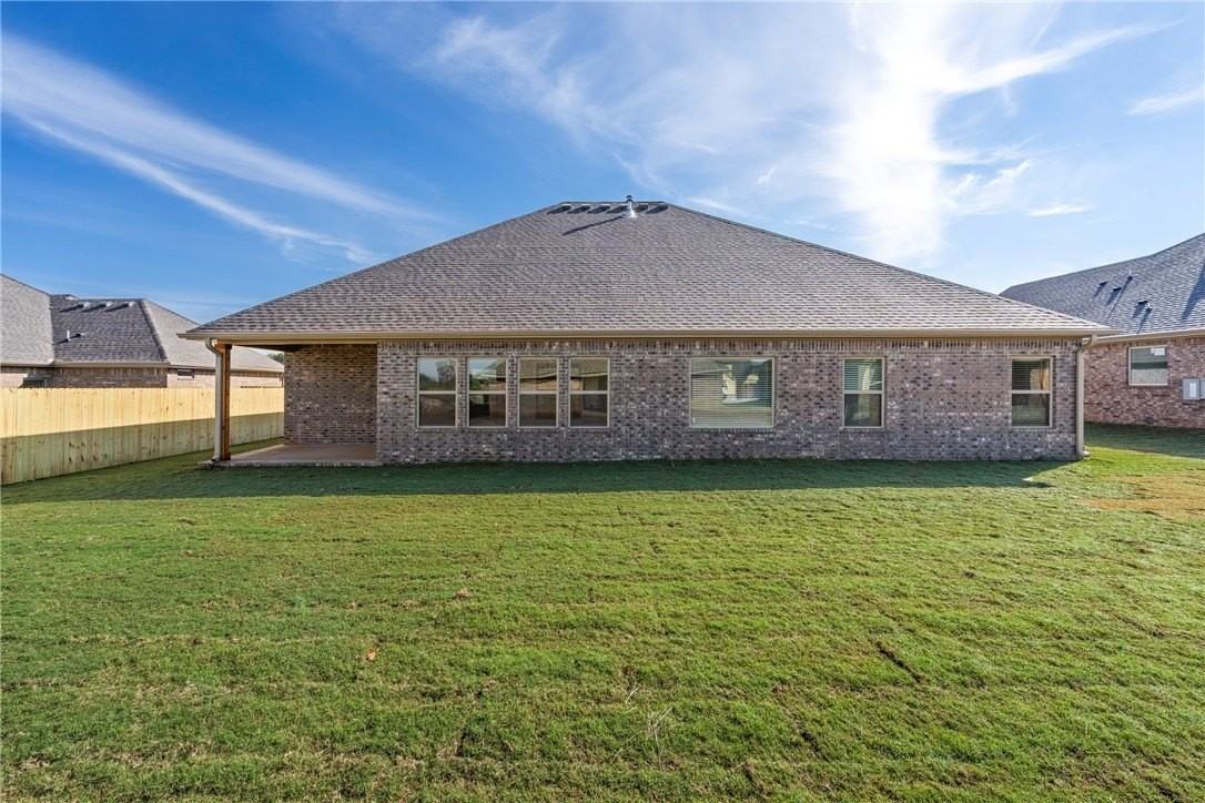 87 N Banner Ave - Photo 5 of 33