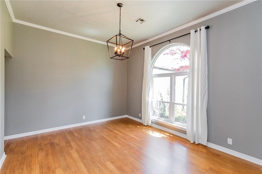 1261 Mount Hebron Rd - Photo 5 of 28