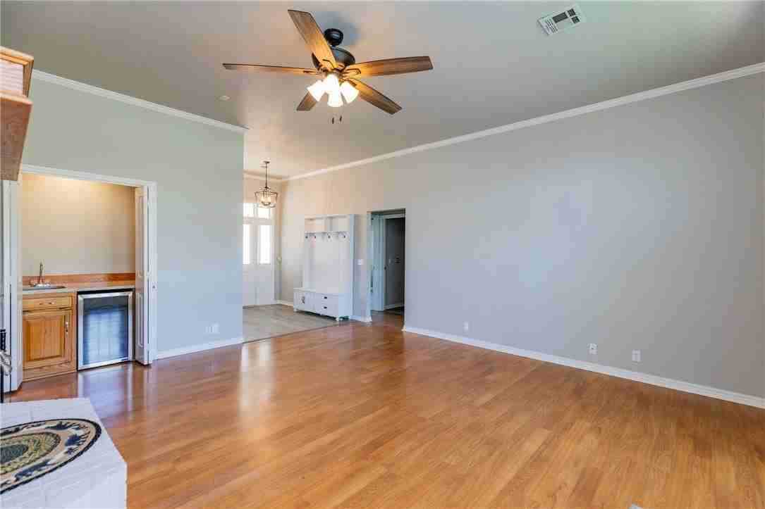 1261 Mount Hebron Rd - Photo 7 of 28