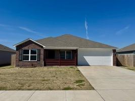 featured image of 1402 S Pampas St