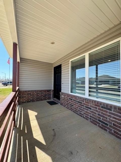 1402 S Pampas St - Photo 2 of 20