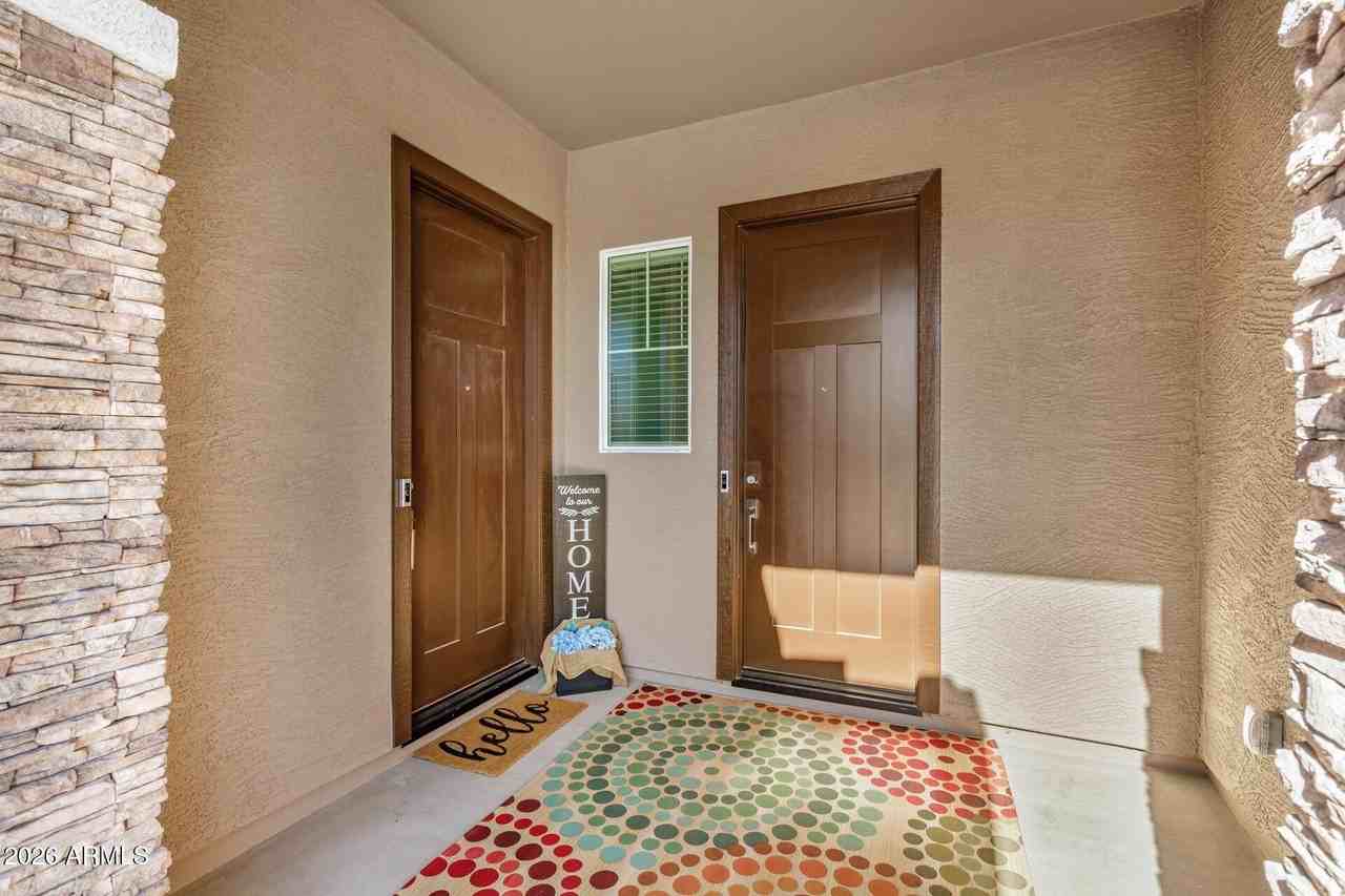 2968 E Lucky Horseshoe Ln - Photo 3 of 50