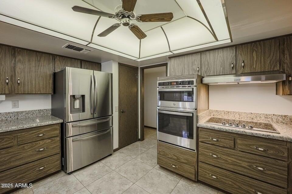 13135 W Castlebar Dr - Photo 4 of 31