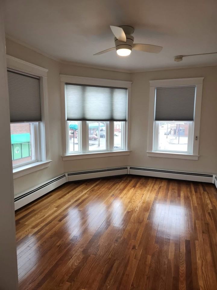 820 Park Avenue / Richards - Photo 5 of 6