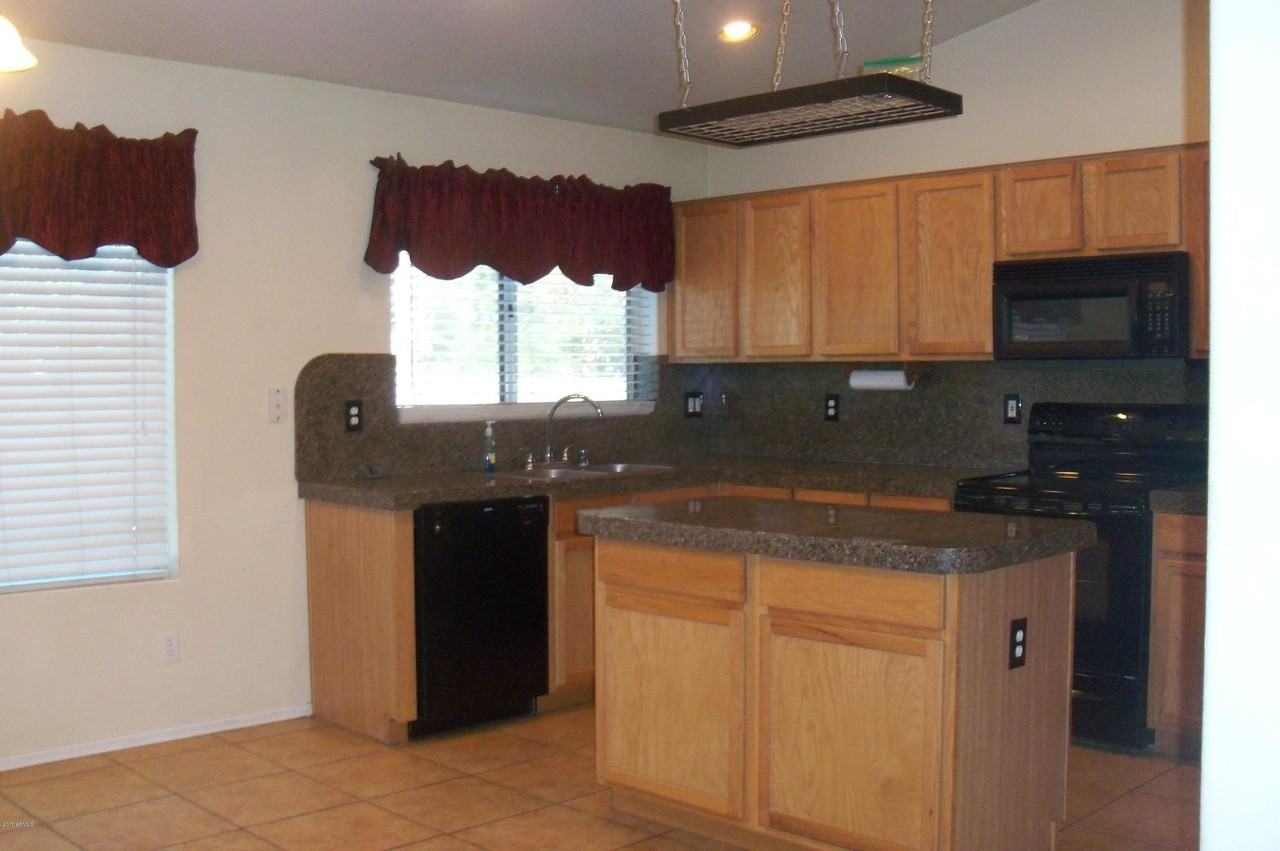 5456 W Kristal Way - Photo 7 of 22