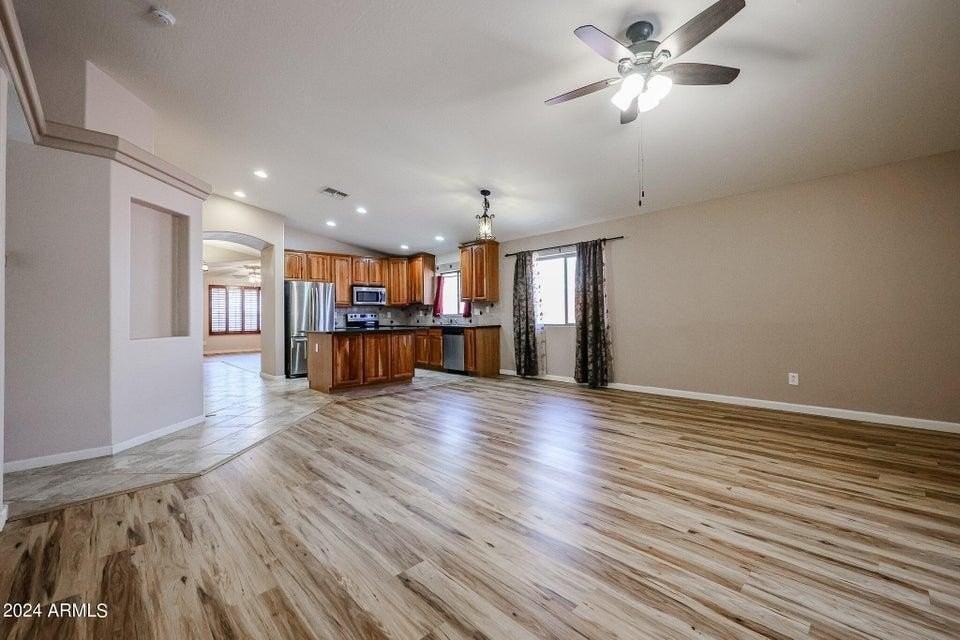 3974 N Dead Wood Dr - Photo 5 of 30