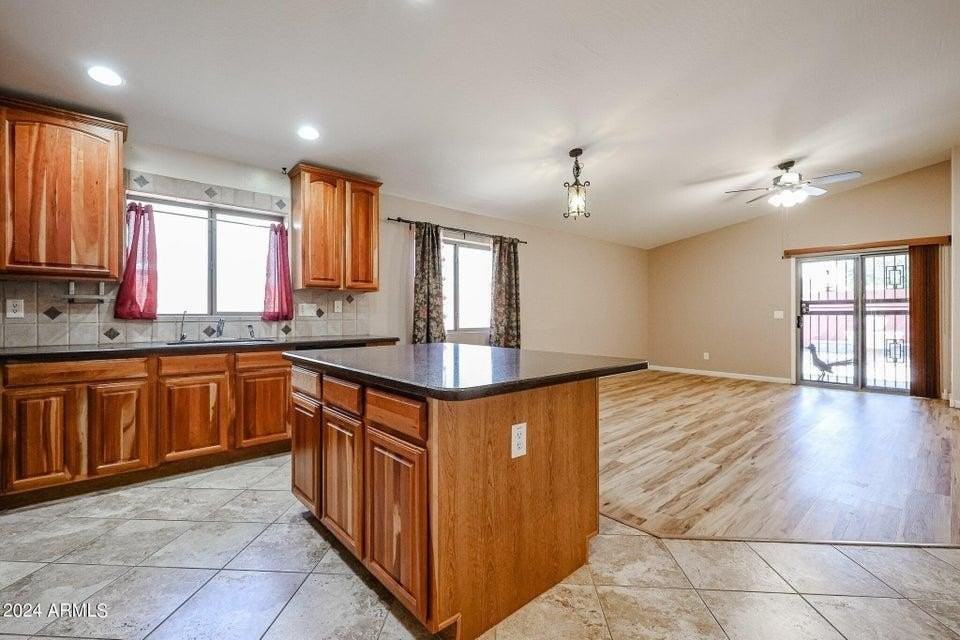 3974 N Dead Wood Dr - Photo 6 of 30