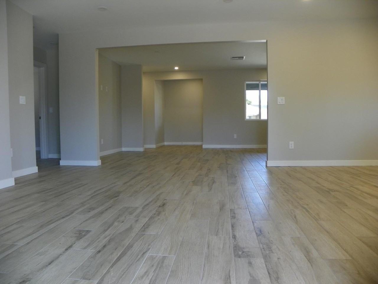 8337 E Meadowbrook Ave - Photo 4 of 25