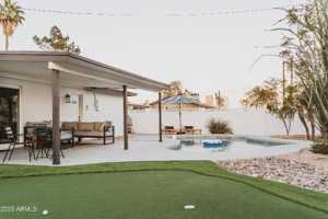 featured image of 8737 E Rose Ln