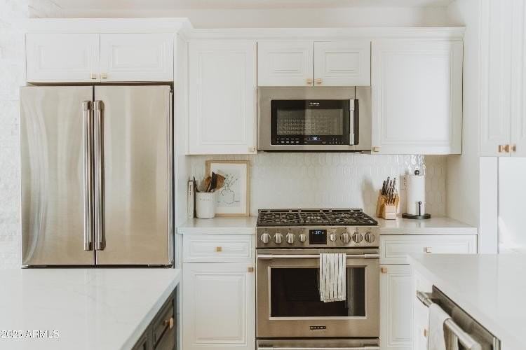 8737 E Rose Ln - Photo 7 of 25