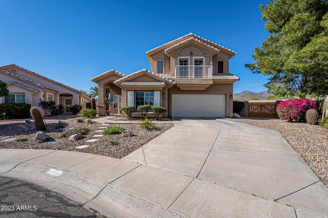 10875 N 118th Way - Photo 2 of 47