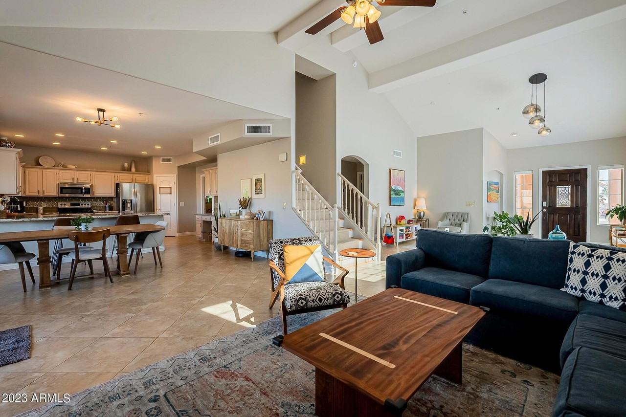 10875 N 118th Way - Photo 6 of 47