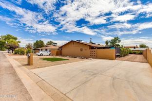 4819 E Cambridge Ave #1 - Photo 1 of 1